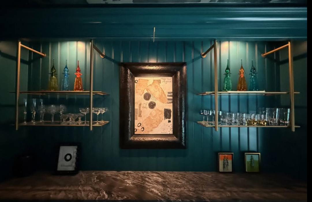 Restaurant Art Lighting: How To Get the Ambiance Just Right